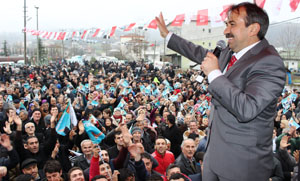 TEKKEKÖYDE YER YERİNDEN OYNADI