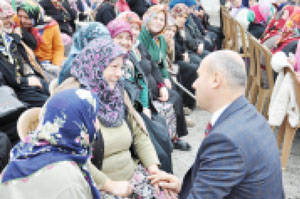 HASAN TOGAR: PARTİSİNDEN Mİ YOKSA GENEL BAŞKANINDAN MI UTANIYOR?