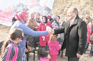 "Atakumluya Ağabey, Dost, Arkadaş,Ailesinden Biri Oldum"