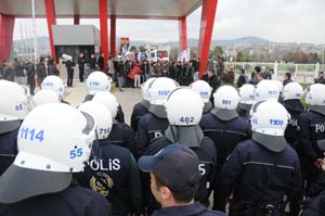 SAMSUN'DA ABD SAVAŞ GEMİSİNE TEPKİ