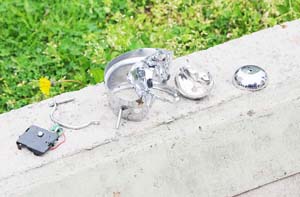 'SAATLİ' BOMBA PANİĞİ