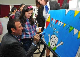 Canik'i bir ressam gibi işliyoruz