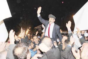 BİZ BİRİLERİNE GÜVENEREK SİYASET YAPMIYORUZ