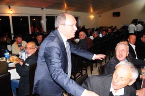 "Paniğe Kapılanlar, Siyaseti Çirkinleştiriyorlar"