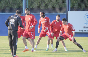 ADANA'DA SON İDMAN