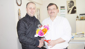 COŞKUNER'DEN BAHADIR'A ÇİÇEK