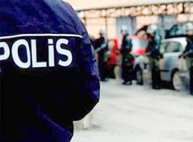 Polis Memuru Açlıktan Ölmek Üzereyken Bulundu