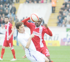 DERBİ'DAN GÜLEN YOK