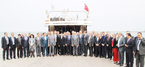 BAŞKANLAR TOPLANTIDA BİR ARAYA GELDİ