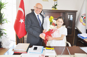 Minik öğrenciler kendi dünyalarından sorunları anlatıp çözüm buldu