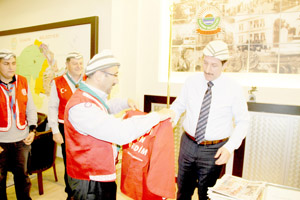 İZCİLER BAŞKAN ERDOĞAN TOK' U ZİYARET ETTİ