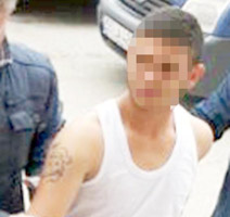 ŞÜPHELİ, DONLA KAÇTI