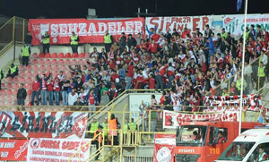 E-Bilete karşıyız ama Samsunsporunda Yanındayız