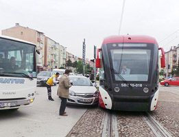 Sinyalizyasyon problemi kazalara daveti çıkarıyor