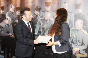 Vali: ÖĞRENCİLER KENTİMİZİN GURURU OLDU