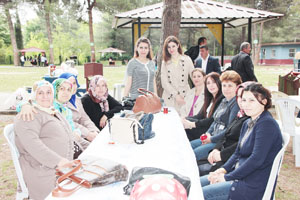Bafralı şehit ve gazi aileleri moral depoladı