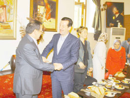 HİZMETTE AYRIM YOK