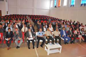 MUHTARLARLA BİR ARAYA GELDİ