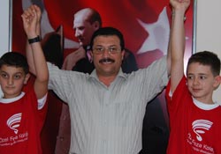 Feza Samsun'un gururu oldu