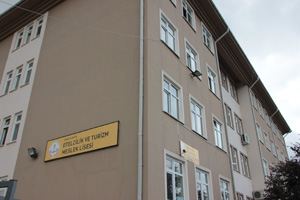 Bafra otelcilik ve turizm meslek lisesi kapatılıyor