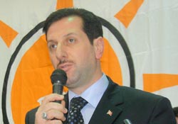 En az millet  kadar sevindik