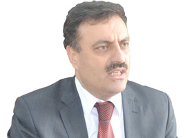 Türk Bayrağı namustur