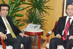 "Yeni Anayasa şart"