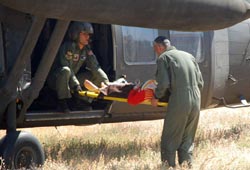 Yaralılar helikopterlerle taşındı