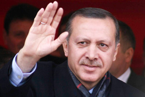 Törenin Saati Değişti