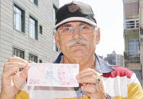 BOZDUĞU PARA SAHTE ÇIKTI