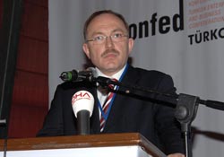 Karardan herkes ders çıkartmalı