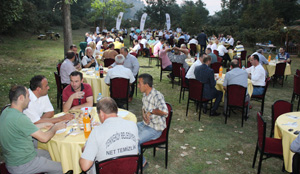 TEKKEKÖY MAĞARALARINDA İFTAR