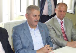 Aynı hatalara düşmeyiz