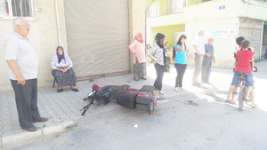 Bafra'da otomobille elektrikli bisiklet kazası