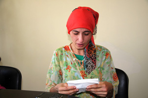 Genç kadın 15 yaşındaki kızına kavuşmak için yardım istiyor