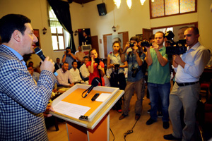 ERDOĞAN TOK: "MİLLET ERDOĞANA GÜVENİYOR"