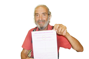 BARIŞ İÇİN DÜNYAYI TURLUYOR