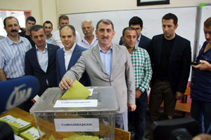 Başkan Köktaş oy kullandı