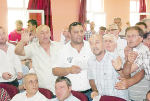 ÇED toplantısında kavga çıktı