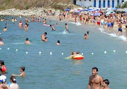 Sinop'ta deniz izdihamı