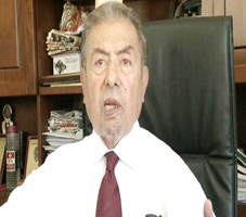 Ofisini müzeye çevirdi