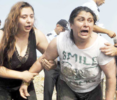 TATİLE GELDİ CANINDAN OLDU