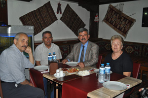 BAŞKAN EDİS,'ŞEHİT VE GAZİ AİLELERİ BİZİM BAŞ TACIMIZ'