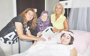 102 YAŞINDA, TORUNUNUN TORUNUNU GÖRDÜ