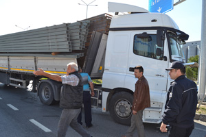 Havza otogar kavşağında kaza: 3 yaralı