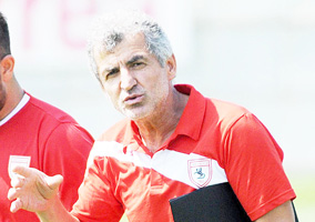 SAMSUNSPOR FUTBOLA SEVİNDİ