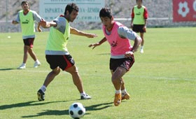 Ağır tempo sürüyor