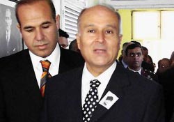 Ayhan Boyacı kimdir ?