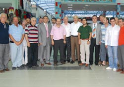 Aba altından sopa