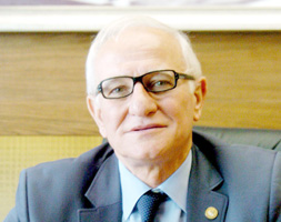 HANGİSİ DOĞRU HEYKEL